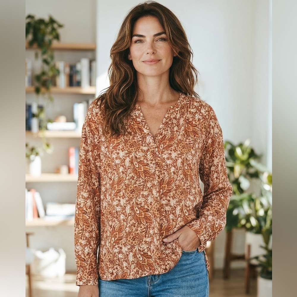 Wonderly Burnt Orange Paisley V-Neck Button-Front Blouse